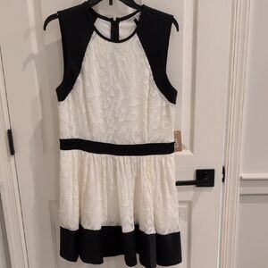 NWT RACHEL Rachel Roy Black And White Sleeveless Dress Size 12
